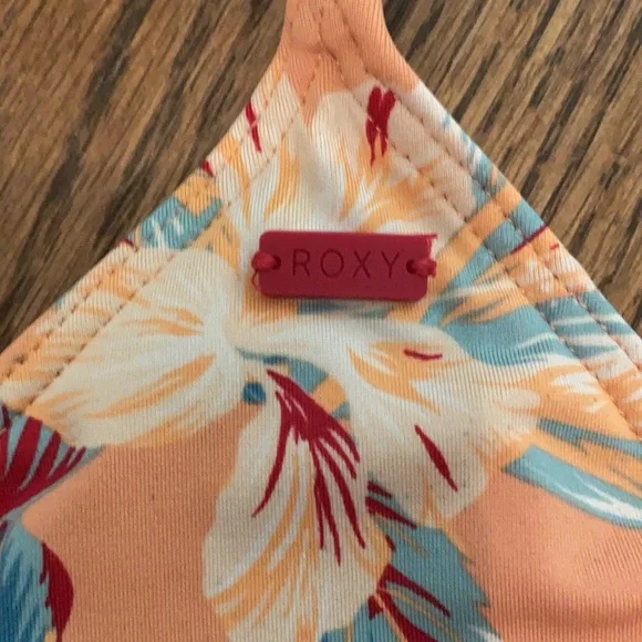 Girls Roxy bikini. EUC. - Picture 5 of 5